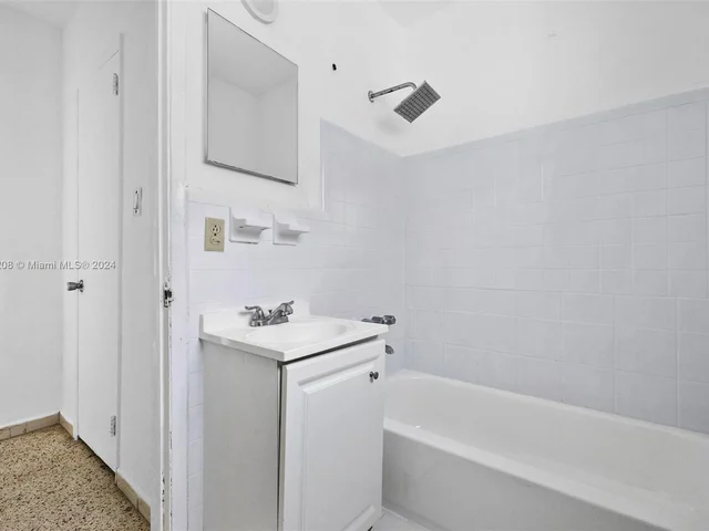 800 83rd St # 2, Miami Beach FL 33141