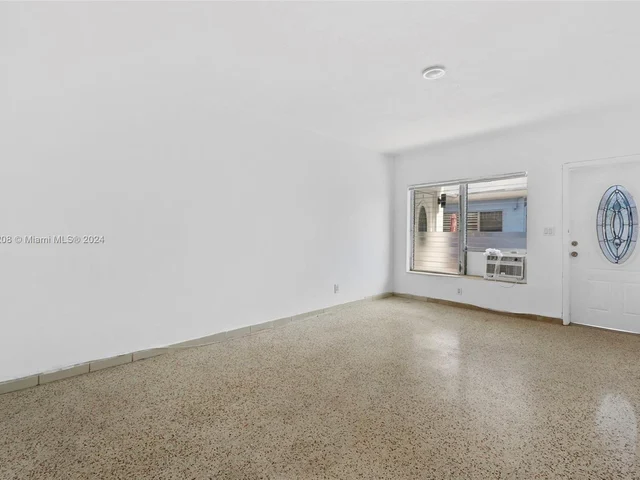 800 83rd St # 2, Miami Beach FL 33141