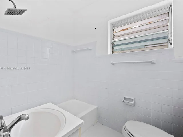 800 83rd St # 2, Miami Beach FL 33141