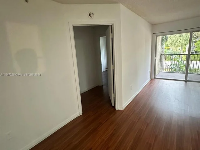 470 S Park Rd # 208, Hollywood FL 33021