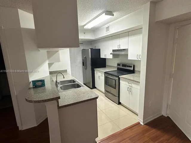 470 S Park Rd # 208, Hollywood FL 33021