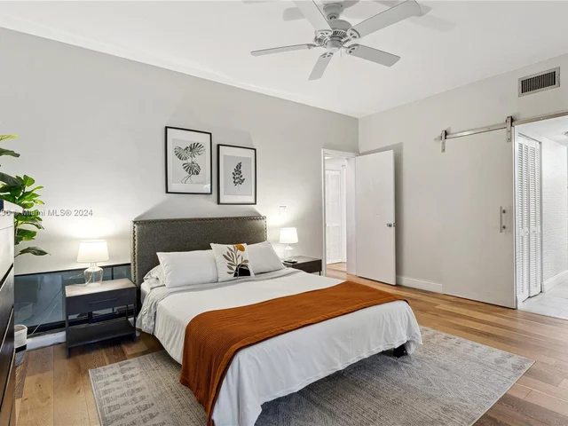 3145 Virginia St # 4, Miami FL 33133