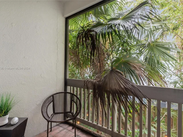 3145 Virginia St # 4, Miami FL 33133