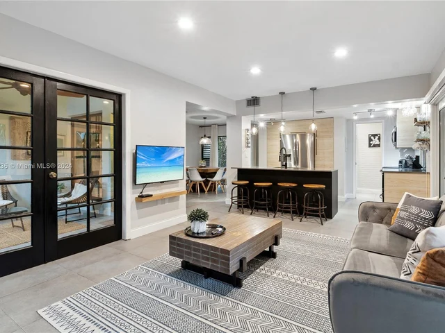 3145 Virginia St # 4, Miami FL 33133