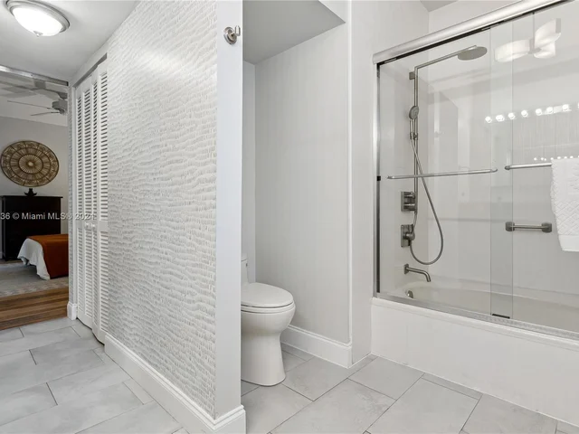 3145 Virginia St # 4, Miami FL 33133