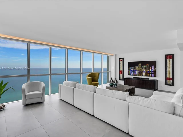 16425 Collins Ave # 1916, Sunny Isles Beach FL 33160