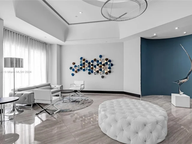 16425 Collins Ave # 1916, Sunny Isles Beach FL 33160