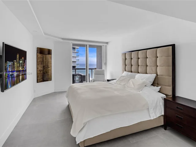 16425 Collins Ave # 1916, Sunny Isles Beach FL 33160