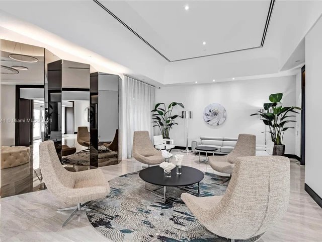 16425 Collins Ave # 1916, Sunny Isles Beach FL 33160