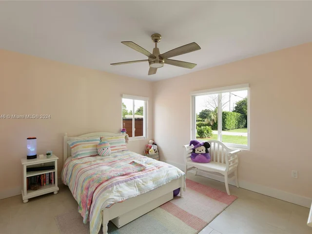 7505 SW 141st St, Palmetto Bay FL 33158