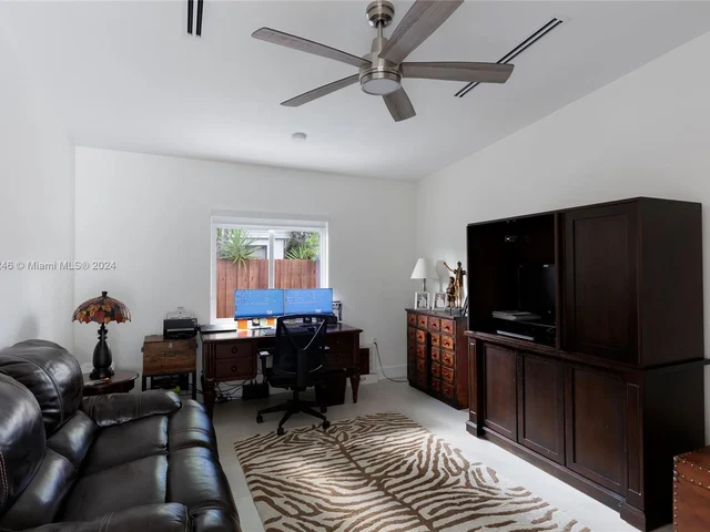 7505 SW 141st St, Palmetto Bay FL 33158