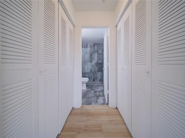 4560 NW 107TH AVE # 308, Doral FL 33178