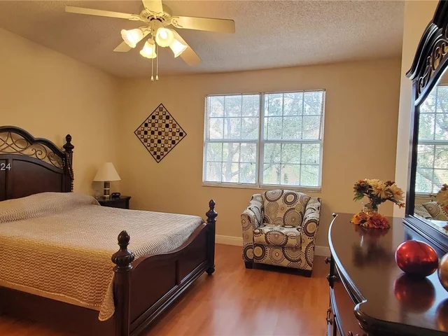 1376 Barcelona Way # 25, Weston FL 33327