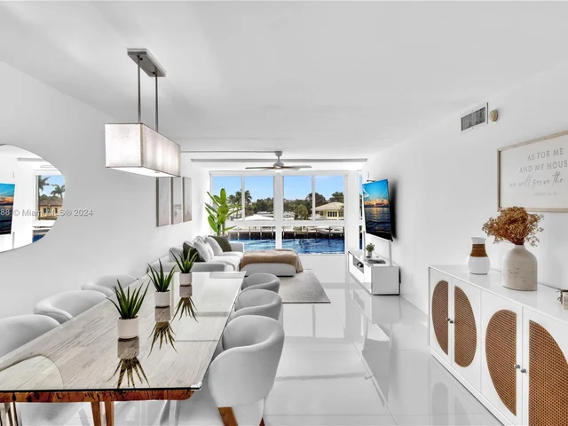 3100 NE 49th St # 303, Fort Lauderdale FL 33308