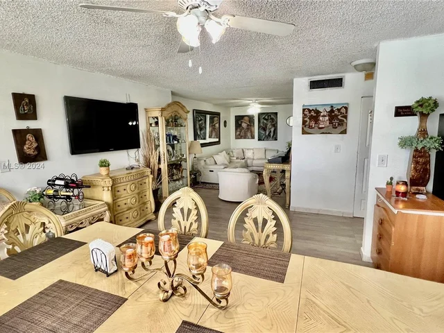 6901 SW 147th Ave # 2E, Miami FL 33193