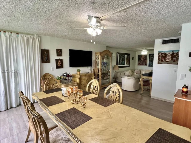 6901 SW 147th Ave # 2E, Miami FL 33193