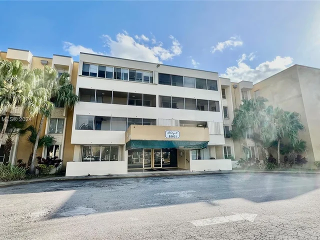 6901 SW 147th Ave # 2E, Miami FL 33193