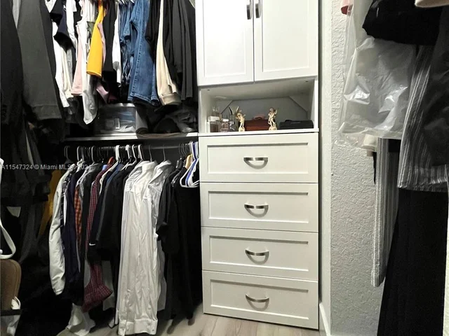 2735 SW 187th Ave, Miramar FL 33029