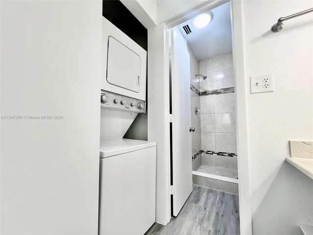 6061 Shakerwood Cir # 207, Tamarac FL 33319