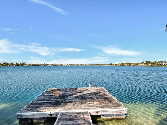 13830 SW 127th Ct, Miami FL 33186