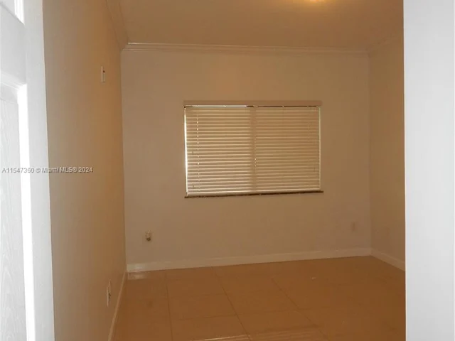 4752 SW 2nd Ter, Miami FL 33134