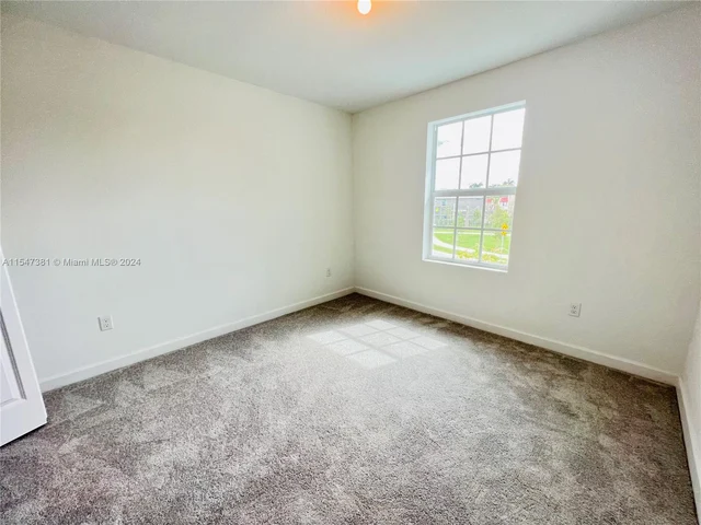 6909 Harbours Edge Ave, Lake Worth FL 33467