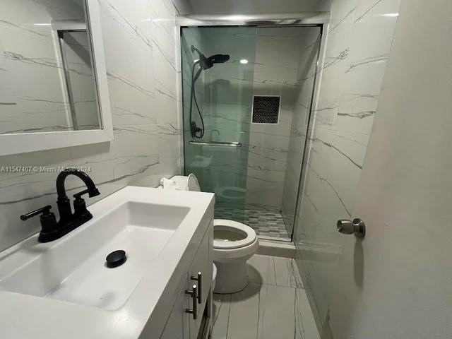 115X SW 24th Ave Side, Fort Lauderdale FL 33312