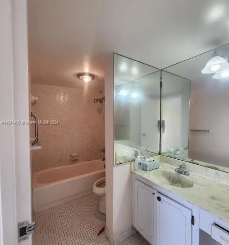 8350 Sands Point Blvd # E309, Tamarac FL 33321