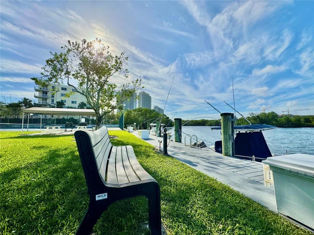 16546 NE 26th Ave # 3G, North Miami Beach FL 33160