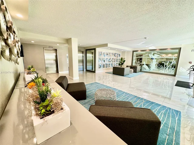 16546 NE 26th Ave # 3G, North Miami Beach FL 33160