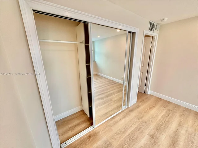 16546 NE 26th Ave # 3G, North Miami Beach FL 33160