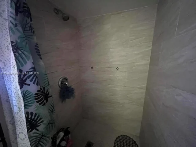 115X SW 24th Ave, Fort Lauderdale FL 33312