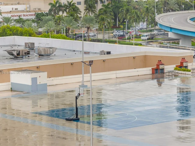 17021 N Bay Rd # 402, Sunny Isles Beach FL 33160