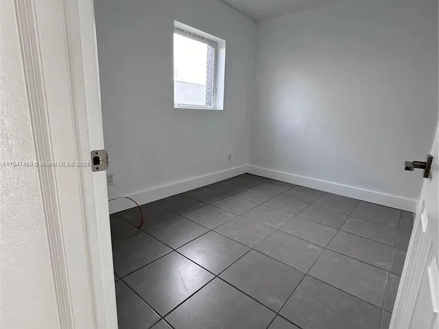 7824 NW 5th Ct # 8, Miami FL 33150