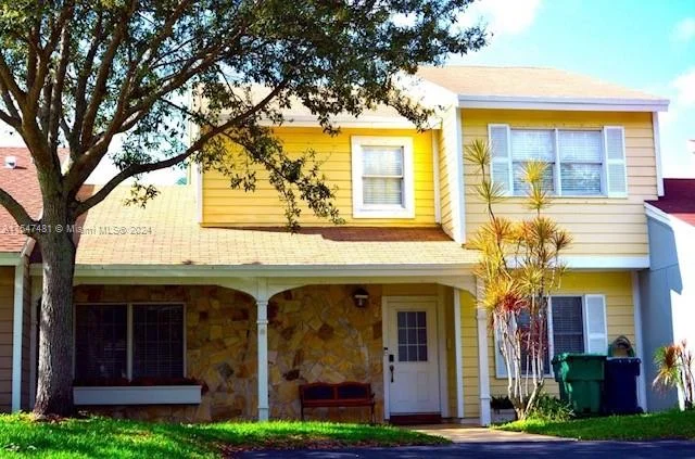 14530 SW 142nd Place Cir, Miami FL 33186