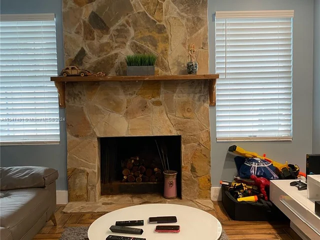 14530 SW 142nd Place Cir, Miami FL 33186