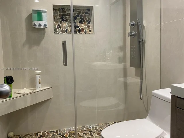 14530 SW 142nd Place Cir, Miami FL 33186