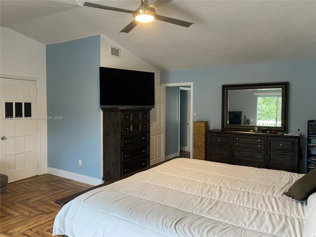 14530 SW 142nd Place Cir, Miami FL 33186