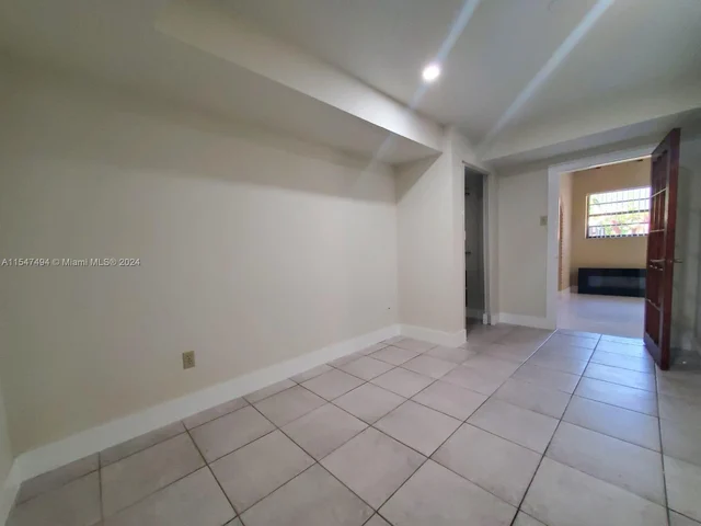 600 SW 89th Ct, Miami FL 33174