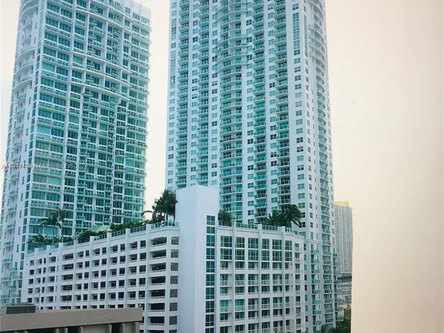 31 SE 5th St # 1603, Miami FL 33131