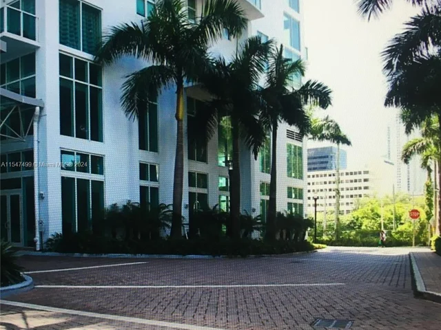 31 SE 5th St # 1603, Miami FL 33131