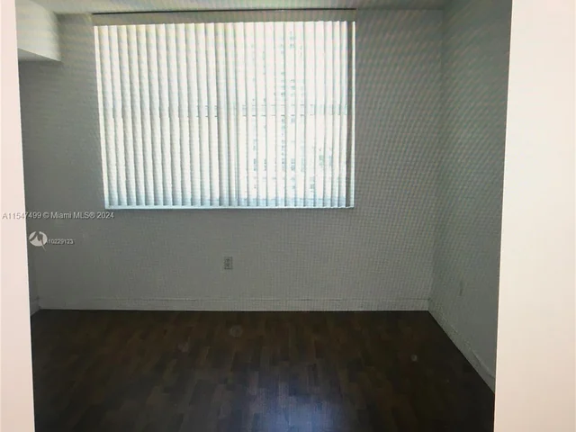 31 SE 5th St # 1603, Miami FL 33131