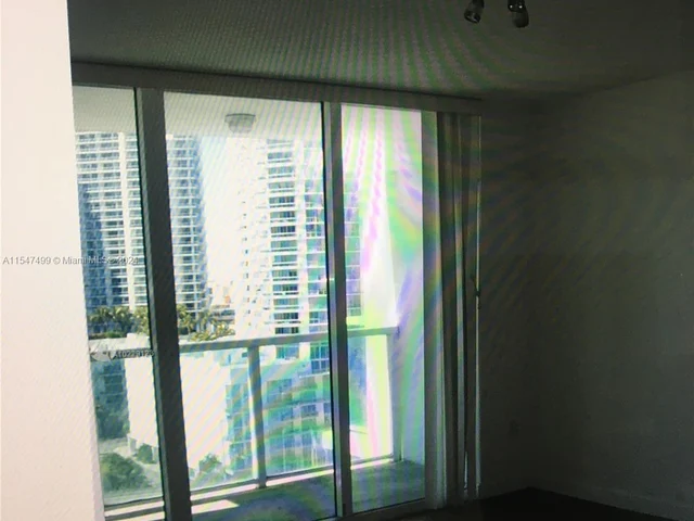 31 SE 5th St # 1603, Miami FL 33131