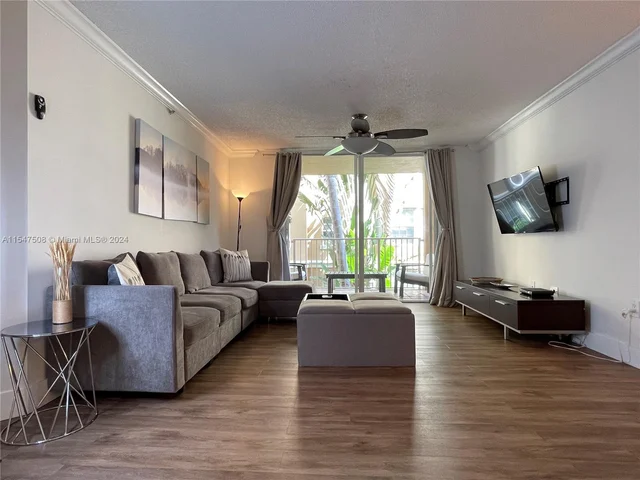 19801 E Country Club Dr # 4202, Aventura FL 33180