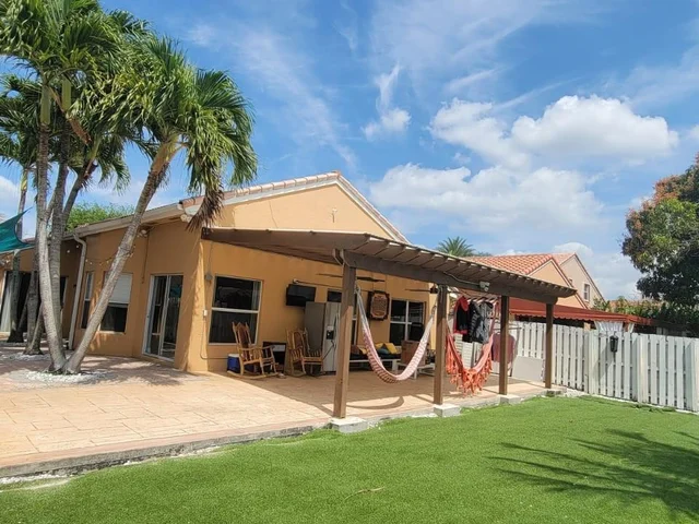 15270 SW 51st St, Miramar FL 33027