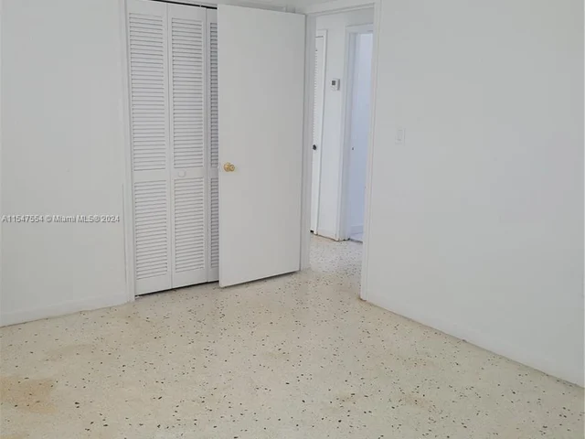 7272 SW 21st St # 0, Miami FL 33155