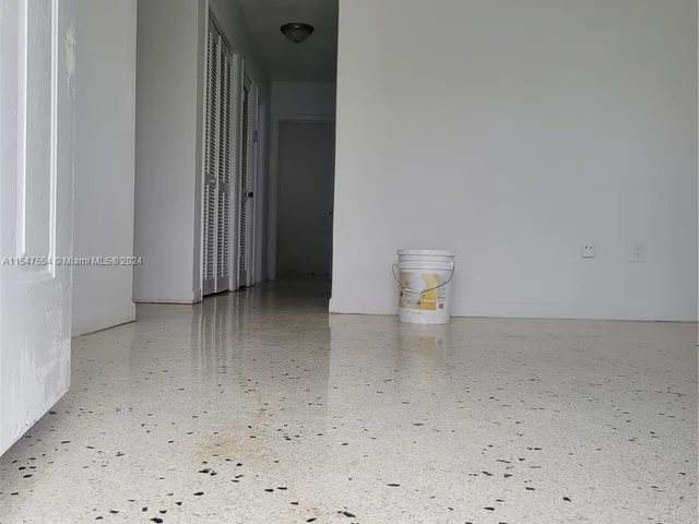 7272 SW 21st St # 0, Miami FL 33155