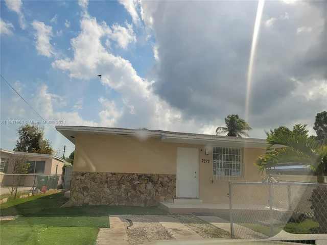 7272 SW 21st St # 0, Miami FL 33155