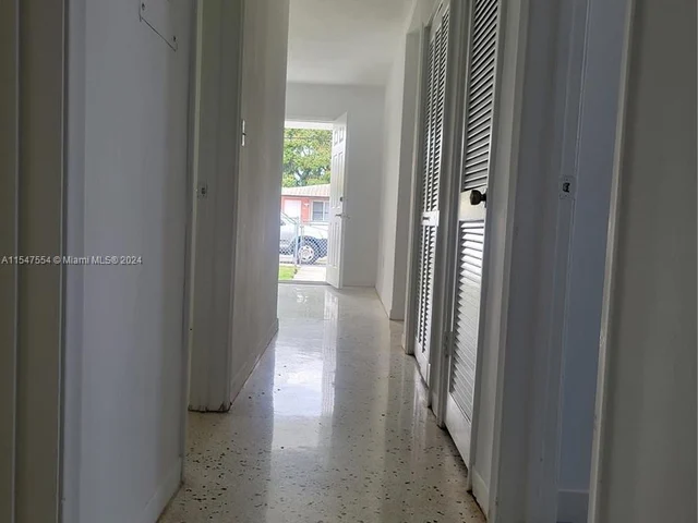 7272 SW 21st St # 0, Miami FL 33155