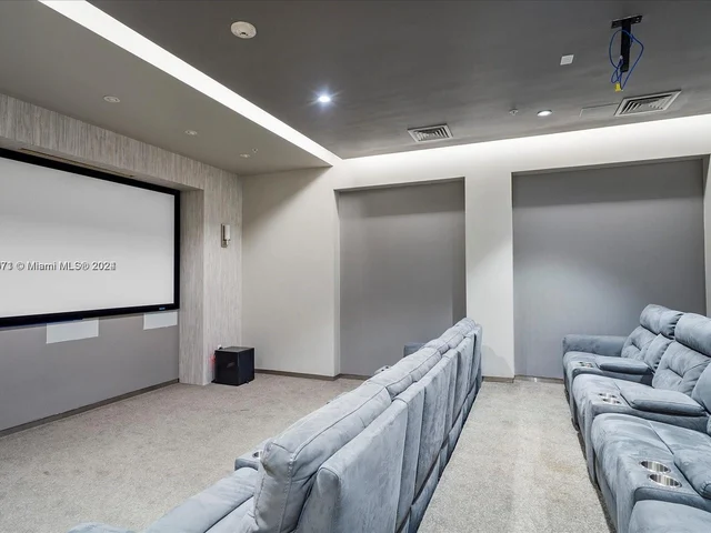 10275 Collins Ave # 1206, Bal Harbour FL 33154